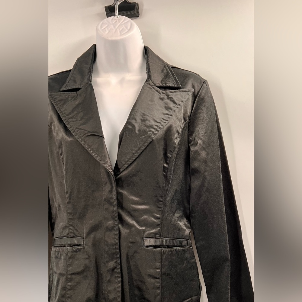 Guess jacket - Picture 2 of 3
